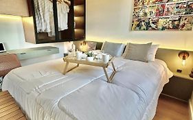 Moema URBAN Heaven - Piscina - Prox Metro - Prox Sh Ibirapuera - Cama Queen - Internet 500mbps - Ar cond - Cozinha completa - Academia - Churrasqueira